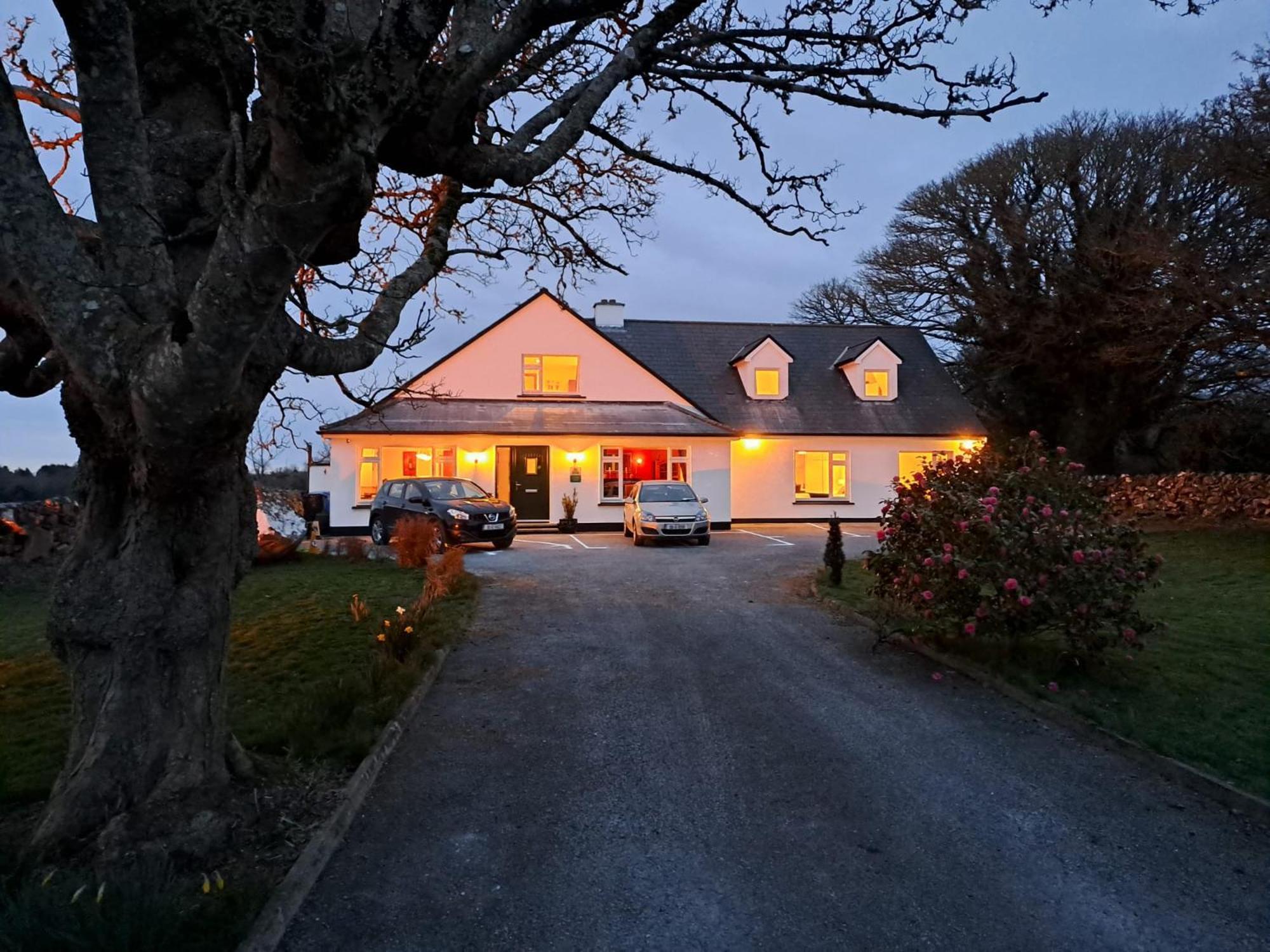 Mountain View Guesthouse Oughterard Ngoại thất bức ảnh